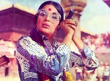 'Zeenat Aman: A Glamorous Journey Through the 70s'
