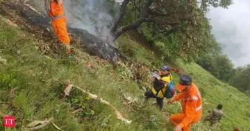 Seven killed in helicopter crash near Gaurikund in Kedarnath