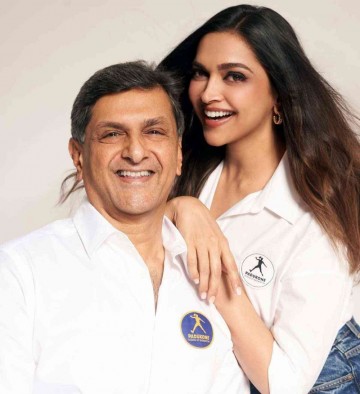 Deepika's Gift For Pappa's 70th Birthday